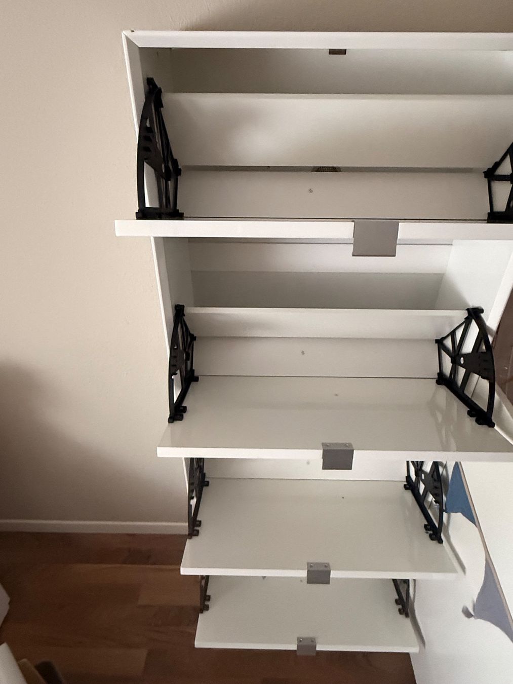Schränke: Schuhschrank weiss – Gebraucht aus Zürich von min_xq9n 2