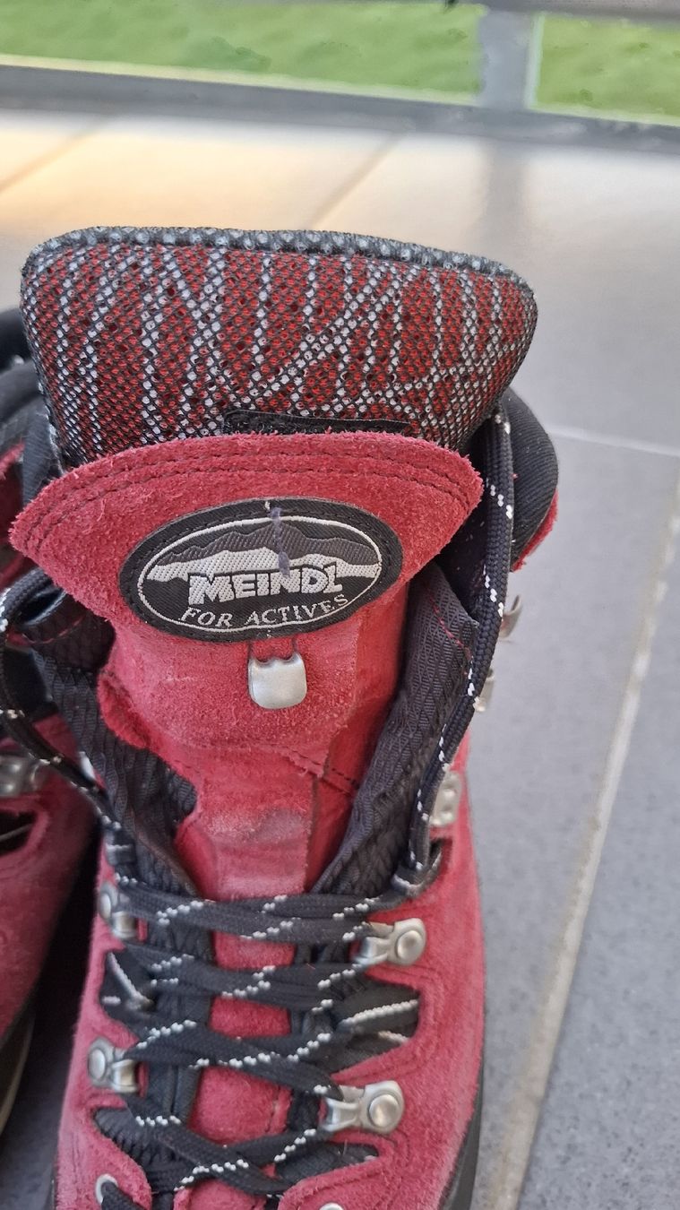 Meindl Scarpe da uomo: Wanderschuhe  – Usato da Rossrüti venduto da gel_wq2q 2