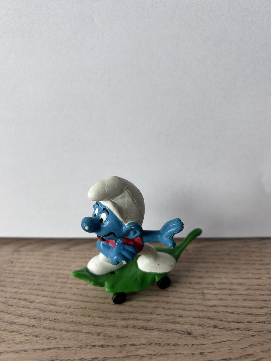 Schleich Statuette: Rollbrett-Schlumpf – Usato da Dübendorf venduto da bka_yym5