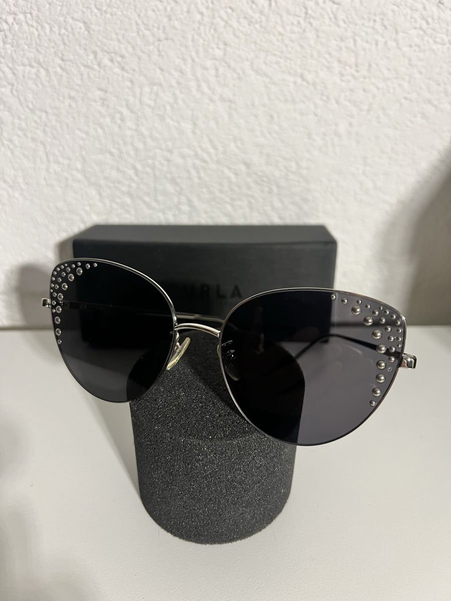 Furla Occhiali & Lenti: Lunettes de soleil Furla – Usato da St-Pierre-Clages venduto da ste_xk6p 2