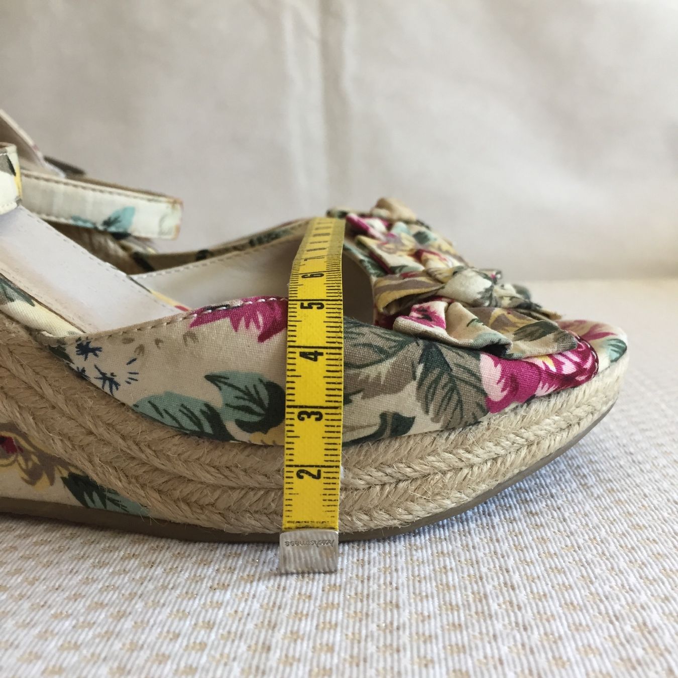 Cube Scarpe da donna: Cube - Sandalettes  plateau - 37 – Usato da Sion venduto da accroshoes 5