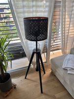 Stehlampe Stativ Design Lampe Schwarz mit Schirm Metall