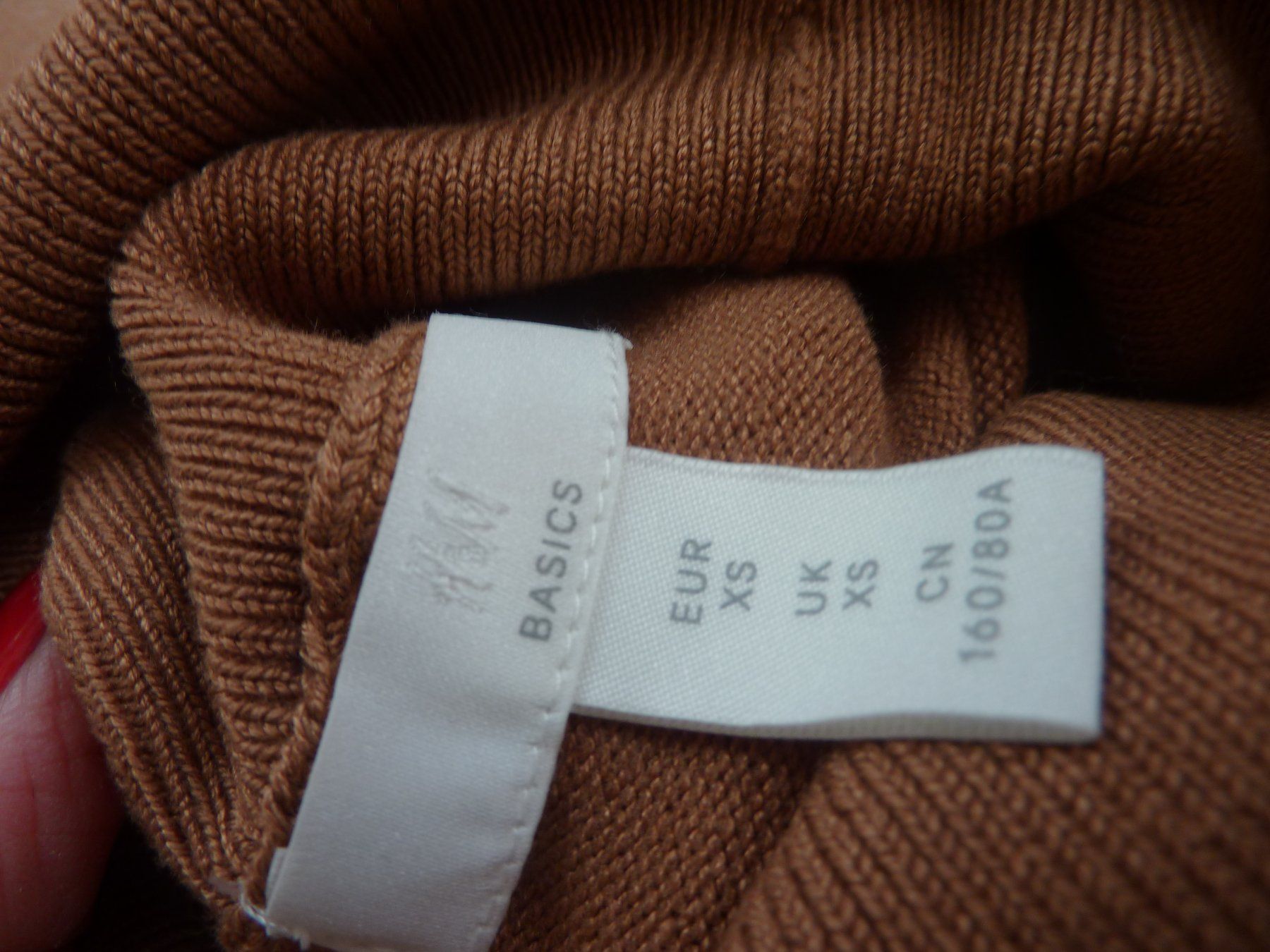 H&M Pulls & Sweat-shirts: Rollkragenpullover H+M XS caramel neu – Neuf (Voir description) à Waldstatt par Kananaskis1 2