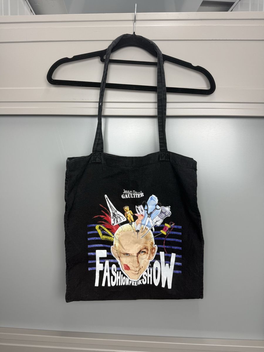 Jean Paul Gaultier Taschen: Jean-Paul Gaultier totebag – Gebraucht aus Lausanne von Unehistoiredesapes