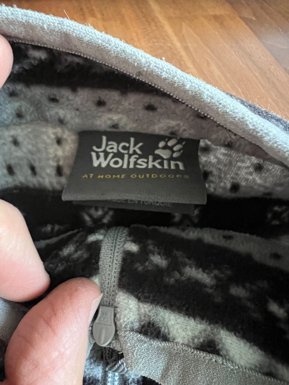 Jack Wolfskin Maglioni & Felpe: Jack Wolfskin Fleece-Pulli, 128 – Usato da Jona venduto da Sariksa 5