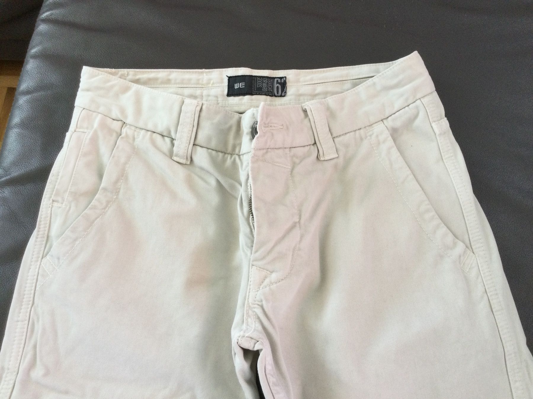 Pantaloni: gepflegte Chinos – Usato da Horw venduto da Benny017 1