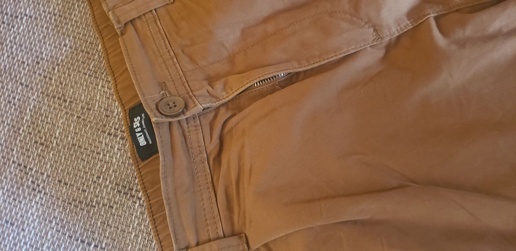 Hosen: Pantalon Camel Only&Sons – Neu (gemäss Beschreibung) aus Le Séchey von Jill93