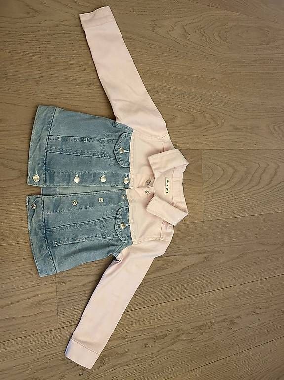 Giacche & Cappotti: Jeansjacke Pink & Hellrosa Gr. 98 – Usato da Glattpark(Opfikon) venduto da humanpro 3