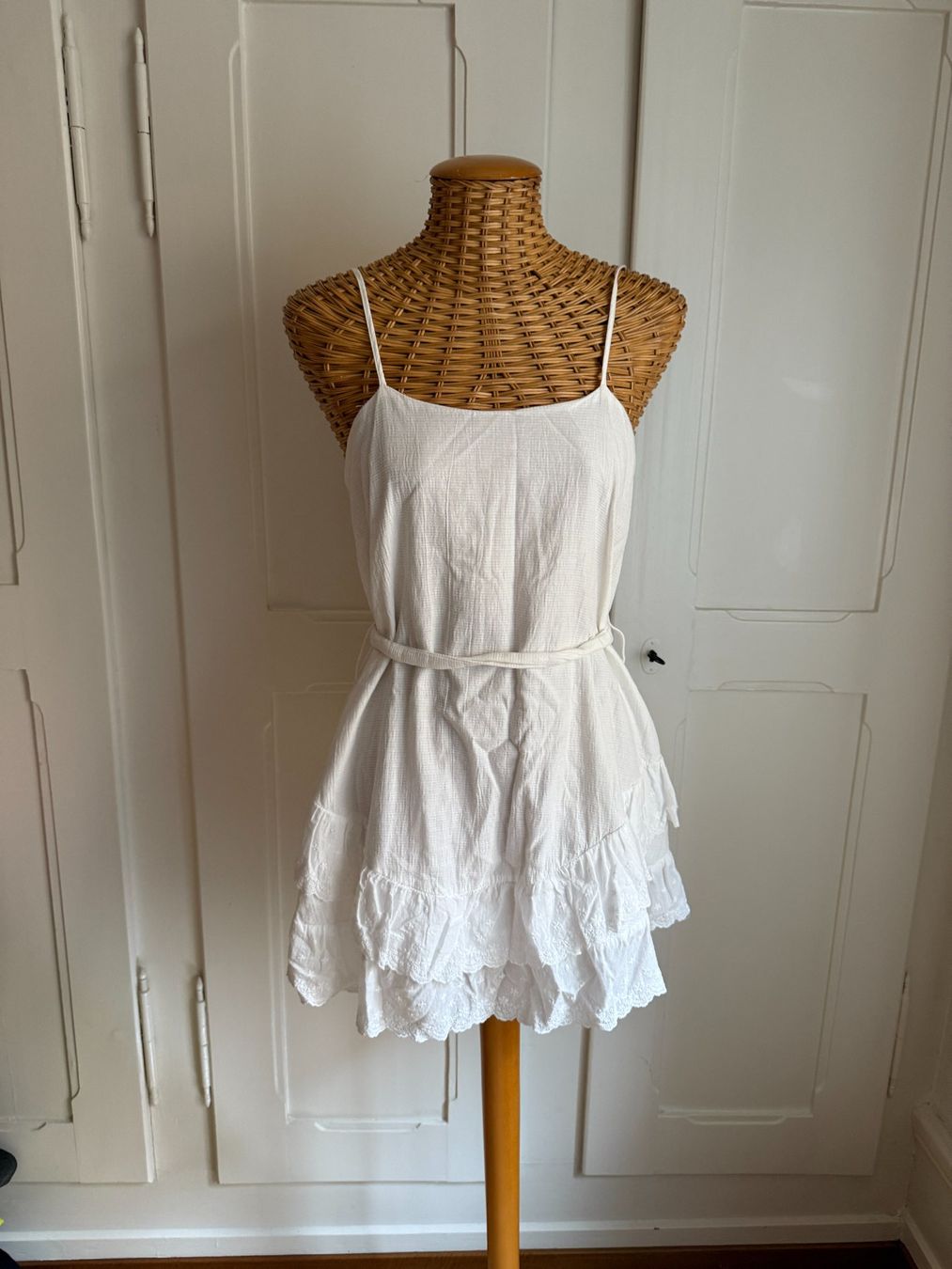 Vestiti: Kleidchen weiss S – Usato da Zürich venduto da Diazaio