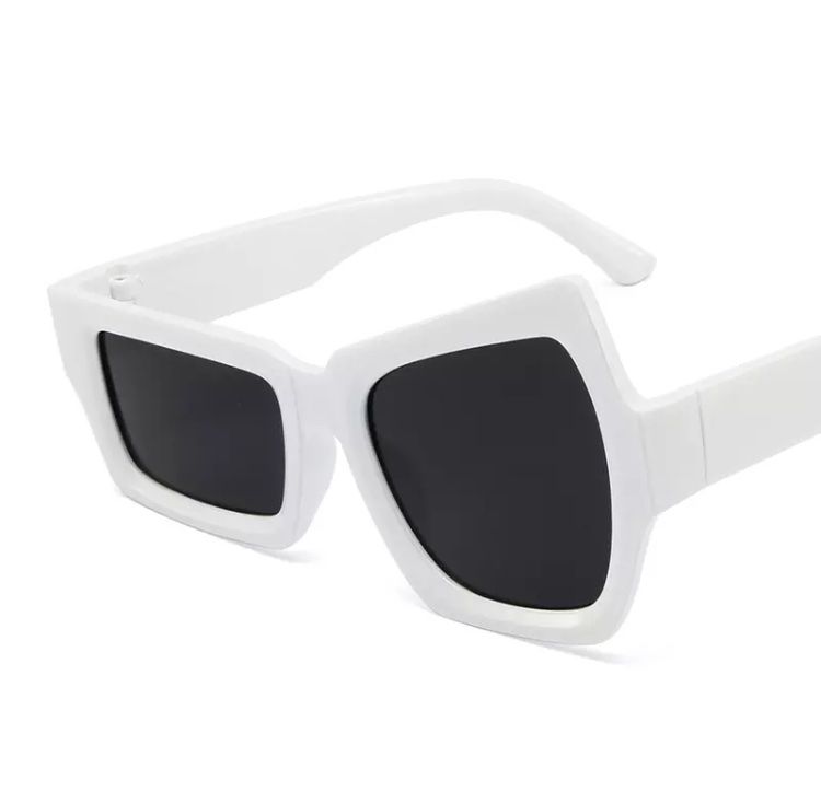 Occhiali & Lenti: Lustige Sonnenbrille – Nuovo e nell'imballaggio originale da Biel/Bienne venduto da Bolagol9 1