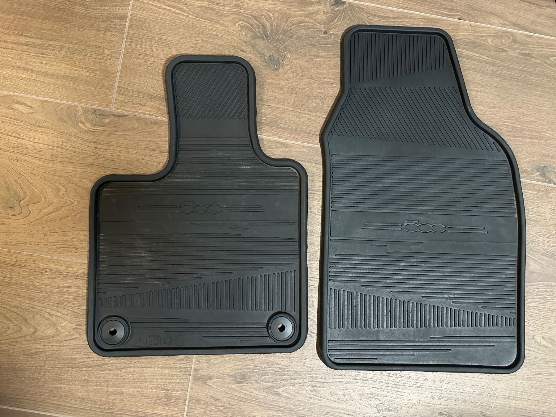 Fiat Tappeti & Tappetini: Gummimatten Fiat 500 – Usato da Lausen venduto da spi_sa