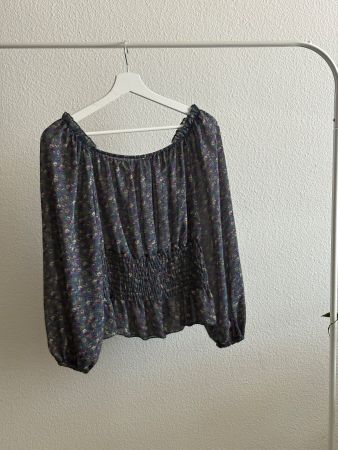 Bluse mit Blumenmuster