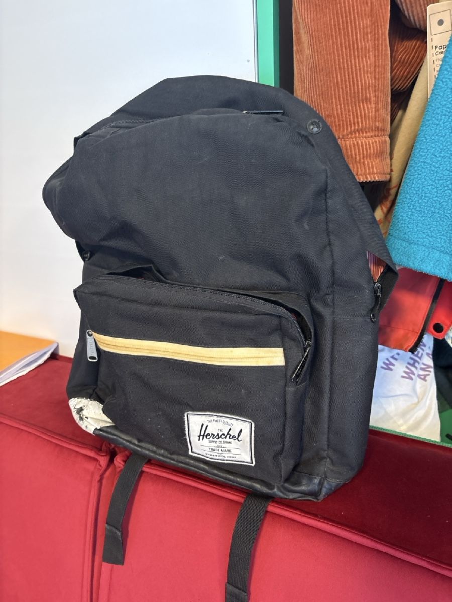 Herschel Rucksäcke: Herschel Rucksack – Gebraucht aus Zürich von car_m8tg