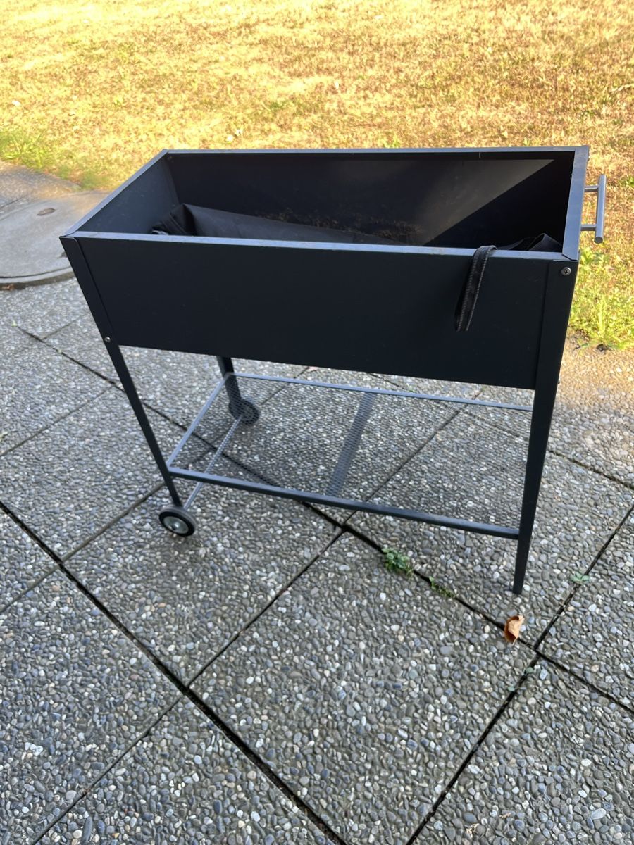 Blumentöpfe: Hochbeet Metall – Gebraucht aus Gammen von marni01 2