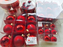LOT ROTE CHRISTBAUMKUGELN - WEIHNACHTBAUMKUGELN