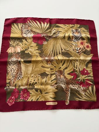 Salvatore Ferragamo Seidentuch mit Leoparden-Motiv