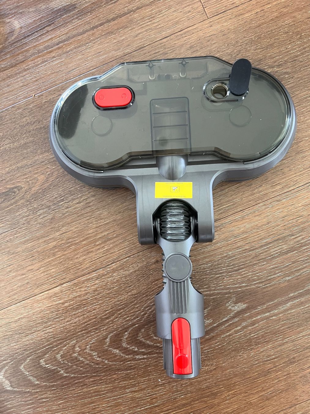 Dyson Aspirapolveri & Accessori: Dyson Wischaufsatz mit Wassertank inkl. 6 Mikrofaserpads – Usato da Zürich venduto da An_B 4