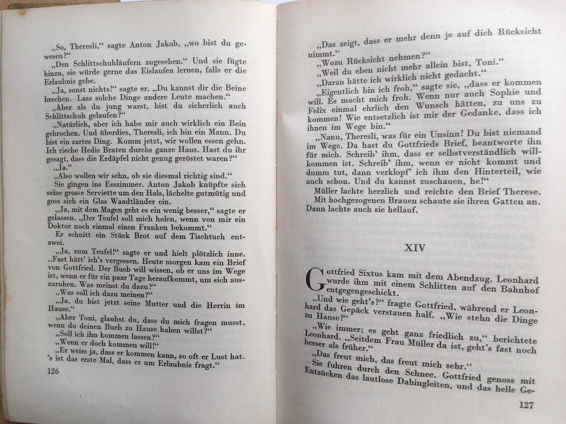 Libri: Therese Etienne; John Knittel (1928) – Usato da Grenchen venduto da Kogi7 5