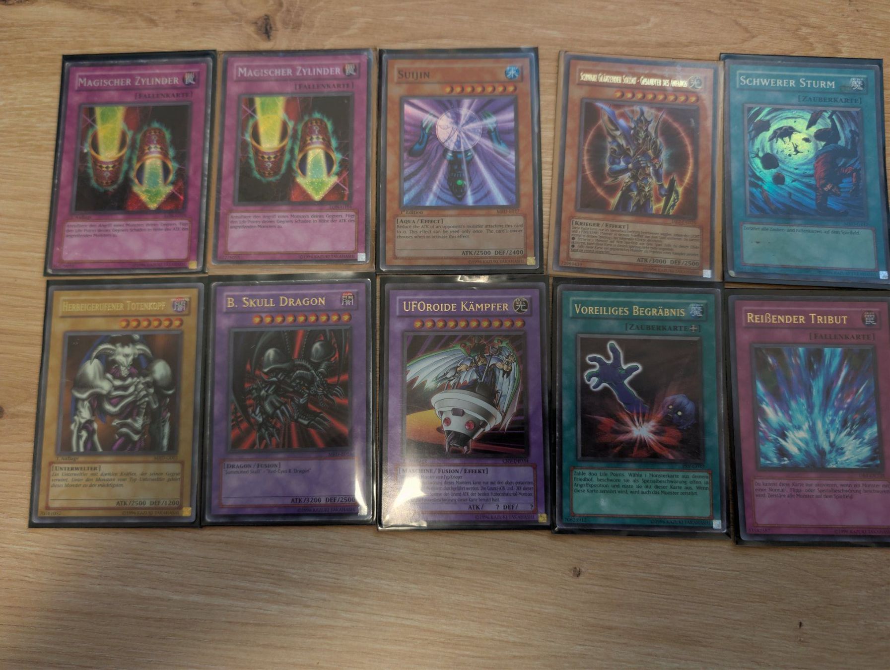 Yugioh Carte collezionabili: Yu-Gi-Oh Sammlung aus 2002-2006, über 700 Karten – Usato da Dübendorf venduto da chloteflyers