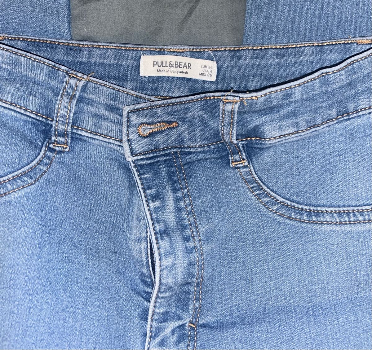 Pull&Bear Jeans: Damen Jeans Pull&Bear, blau in der Grösse 36  – Usato da Thalwil venduto da emi_pgz8 1
