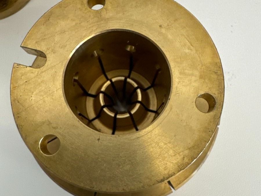 Tutti gli attrezzi: Pinces OTTET en laiton – Usato da Aarberg venduto da SNMachines 2