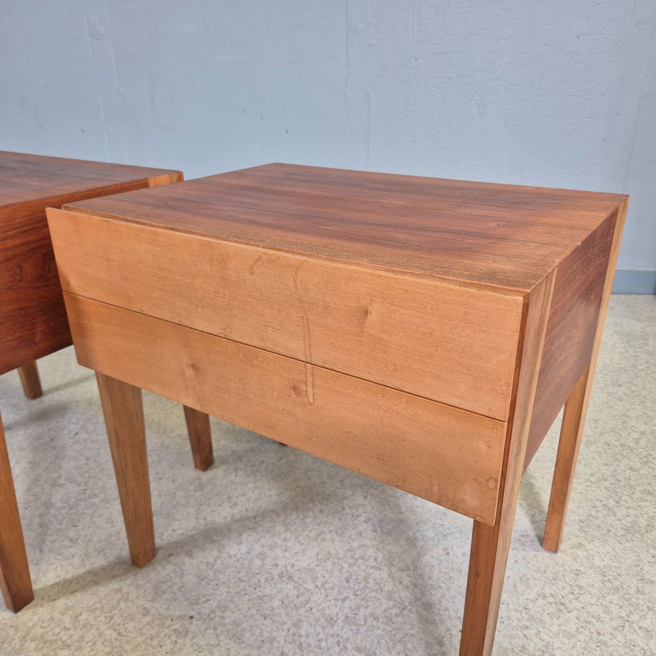 Kommoden: 1 x 1960 Night-Stand, Kommode Nachttisch Schubladenkommode – Gebraucht aus Nottwil von Wondewa-Shop 5