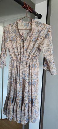 Kleid nur 1* angezogen