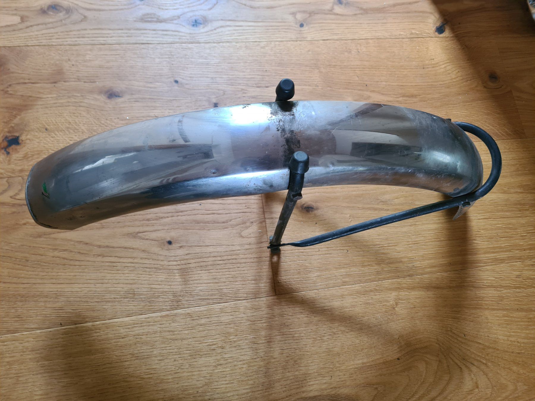 Sachs Ciclomotori: Original Vorder-Schutzblech mit Streben 17" – Usato da frümsen venduto da Sailem