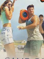 Frisbee Musik Spritz Wasserfest Sommer Strand Blau