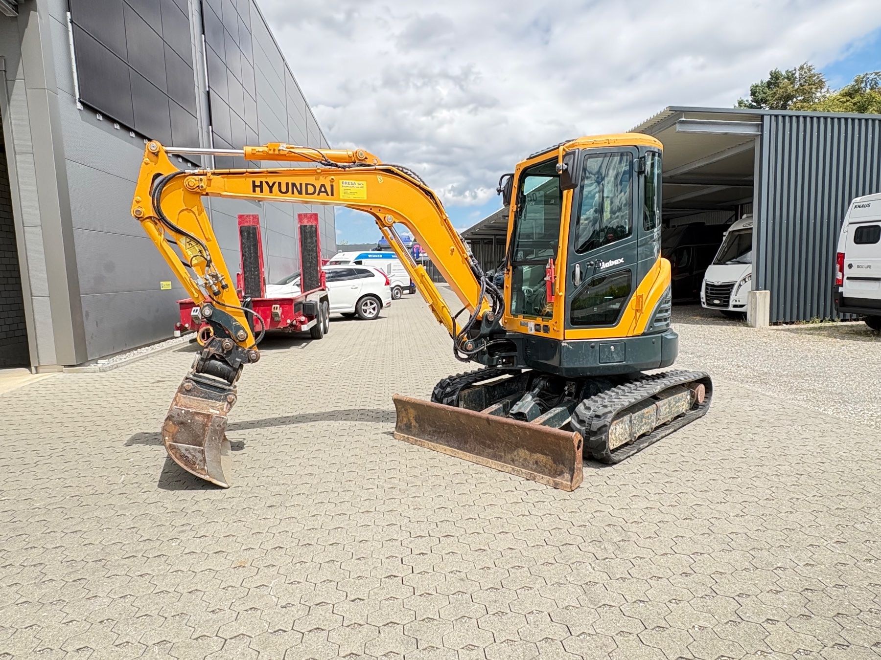 Hyundai Escavatori: Hyundai R35Z-9 – Usato da St. Erhard venduto da Bre-26 2