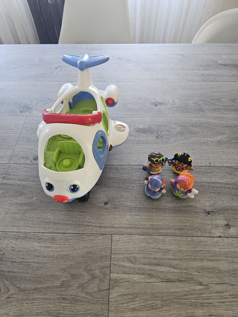 Fisher-Price Giocattoli: flugzeug macht gerösche – Usato da Münchenbuchsee venduto da Kappa8