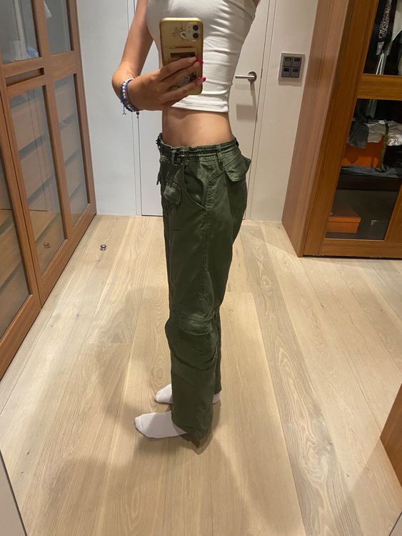 Brandy Melville kim cargo pants Kaufen auf Ricardo