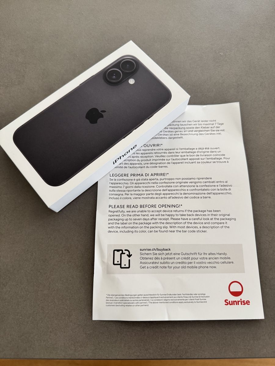 Apple Portables: Apple iPhone 16 128GB Black – Neuf avec emballage d'origine à Inwil par giuoli