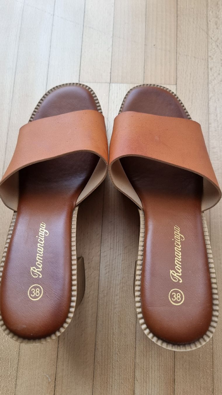 Scarpe da donna: Sandalen mit Absatz – Usato da Veltheim AG venduto da gave04 2