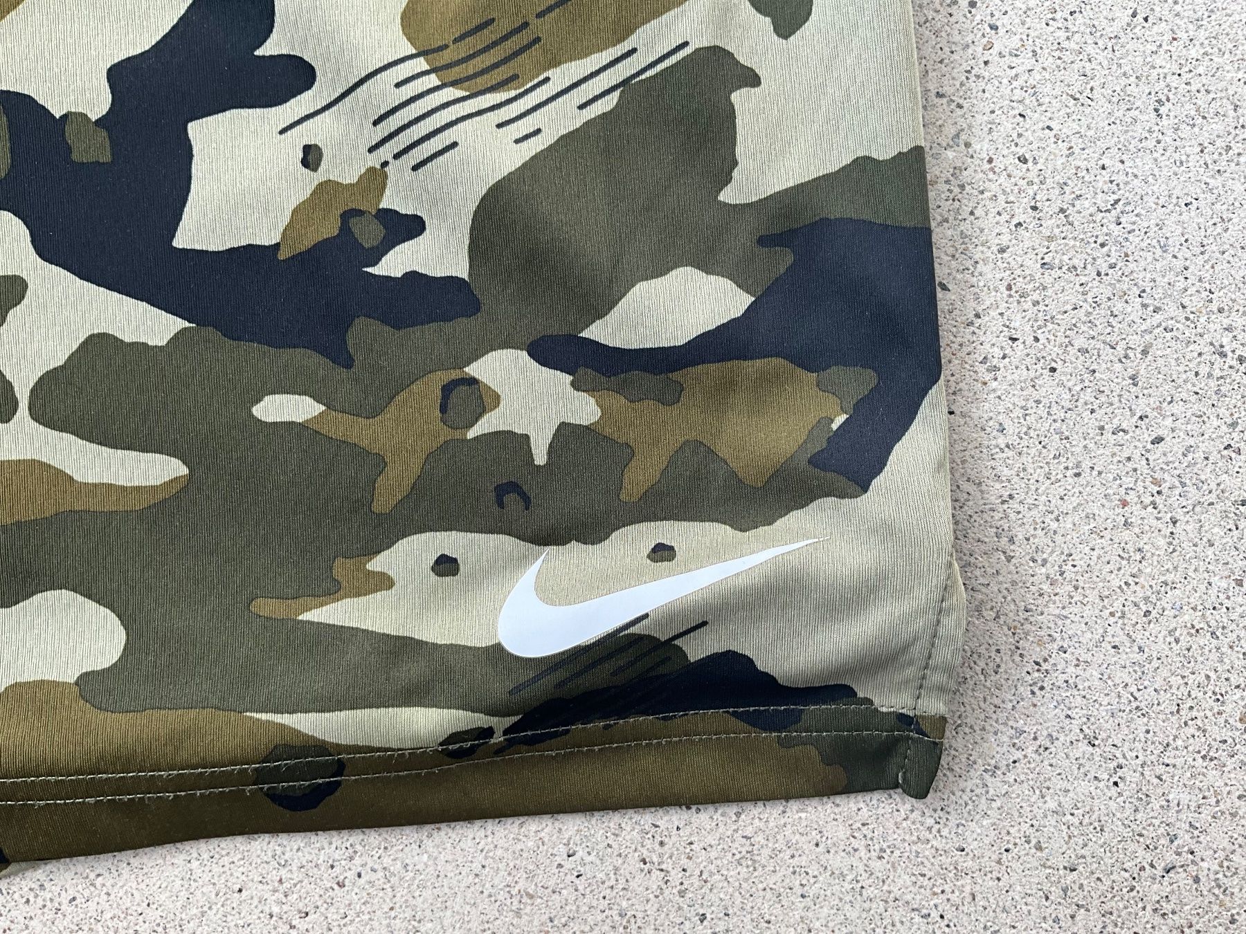 Hosen: Under Armour Loose Shorts (Large) – Gebraucht aus Zürich von Matz2001 3