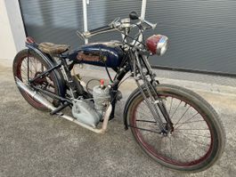 Prototype / pièce unique / moto - vélomoteur / Showroom deco