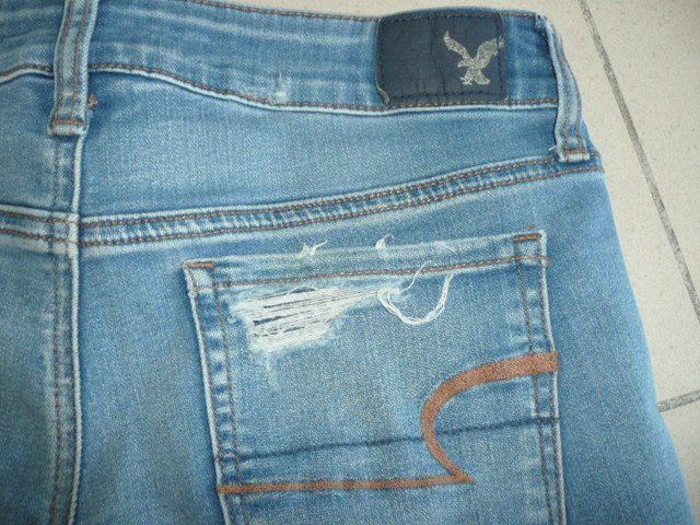 American Eagle Pantaloni: Shorts American Eagle Gr. US 2 / UK 6 – Usato da Zug venduto da falama 4