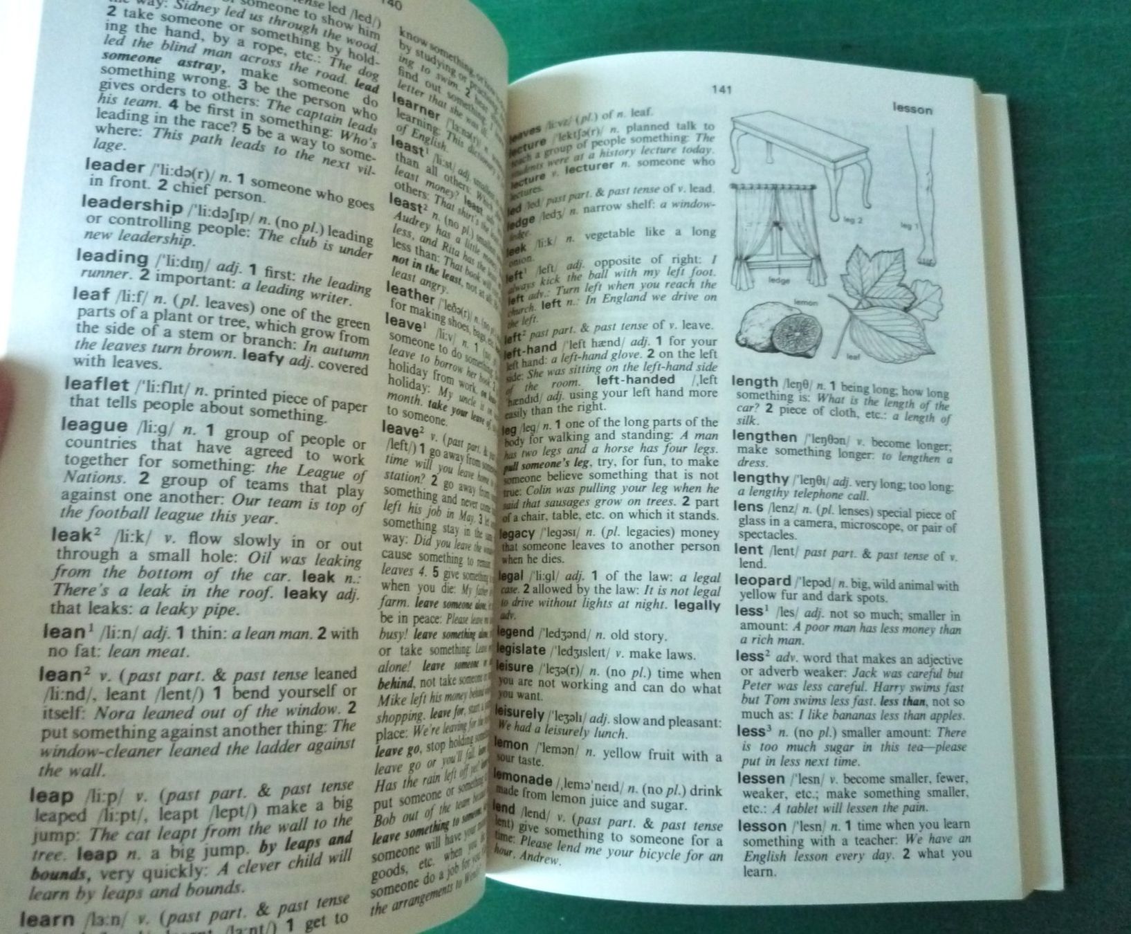Bücher: Oxford Elementary Learner's Dictionary of English – Gebraucht aus Rafz von Sonnenblume305 1
