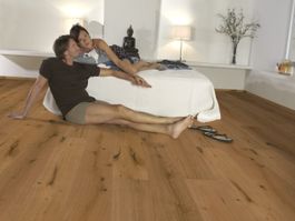 Landhausdielen eiche ästig 240 mm breit Fr. 79.00 m2