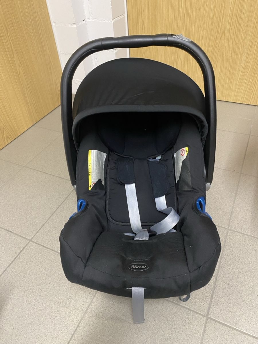 Britax Römer Seggiolini per auto: Autositz – Usato da Oberurnen venduto da KJacobs