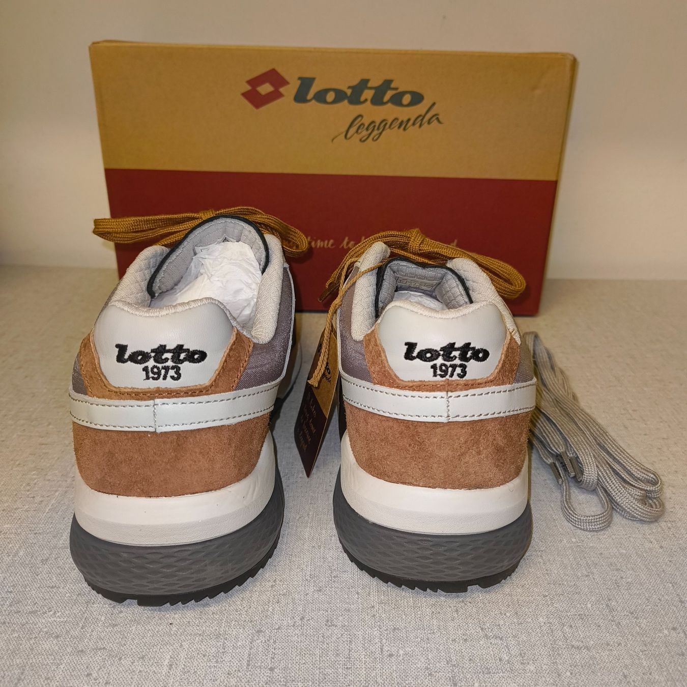 Scarpe da uomo: Lotto Mod. Marathon, US 9, EURO 42 – Nuovo e nell'imballaggio originale da Uitikon Waldegg venduto da PJLS1 2