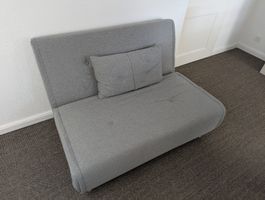Ausklappbares Sofa