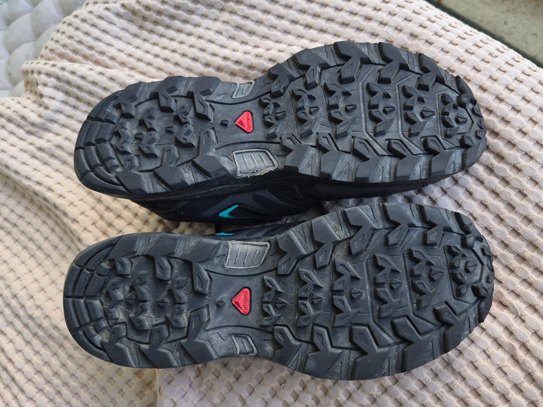 Salomon Damenschuhe: Salomon Wanderschuhe X Ultra GTX Gr. 38 – Gebraucht aus Winterthur von EH47 3