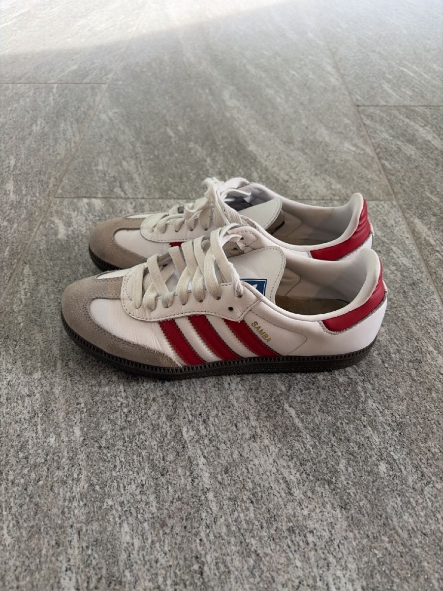 Adidas Scarpe da donna: Adidas Samba - 38  – Usato da Davesco-Soragno venduto da Chichijango 1