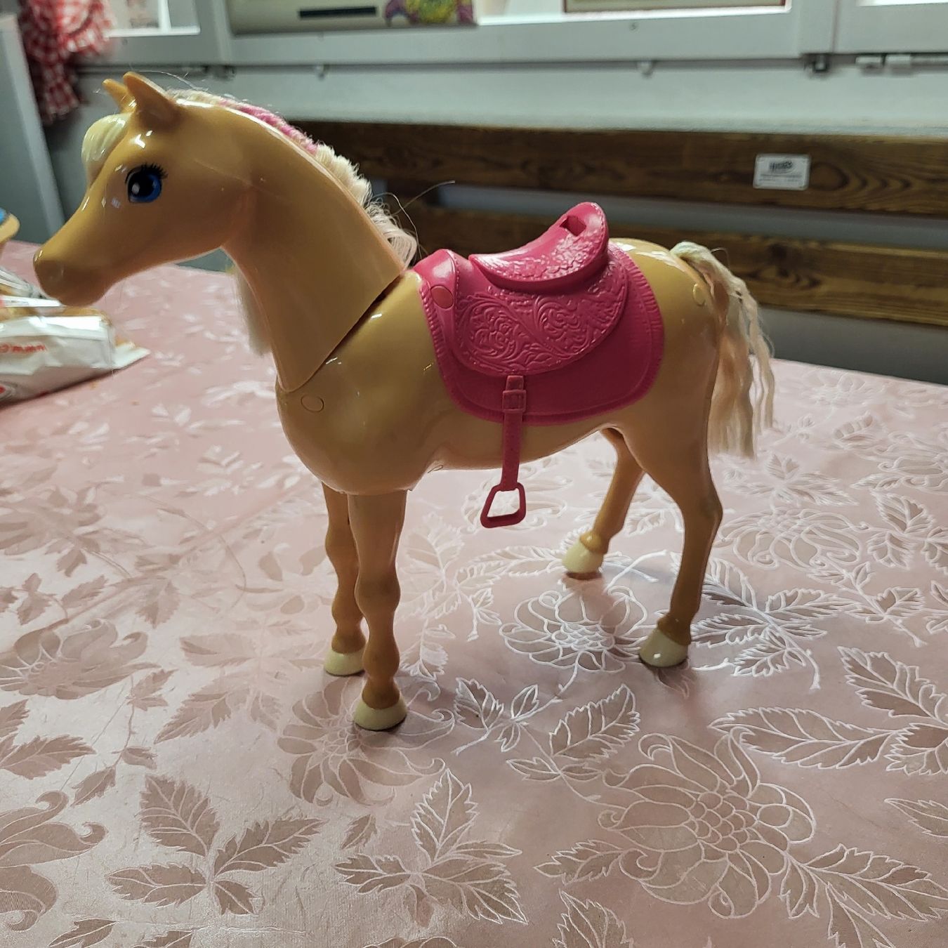 Poupées: Barbie TanzSpassPferd – D'occasion à Kägiswil par Megafi56 1