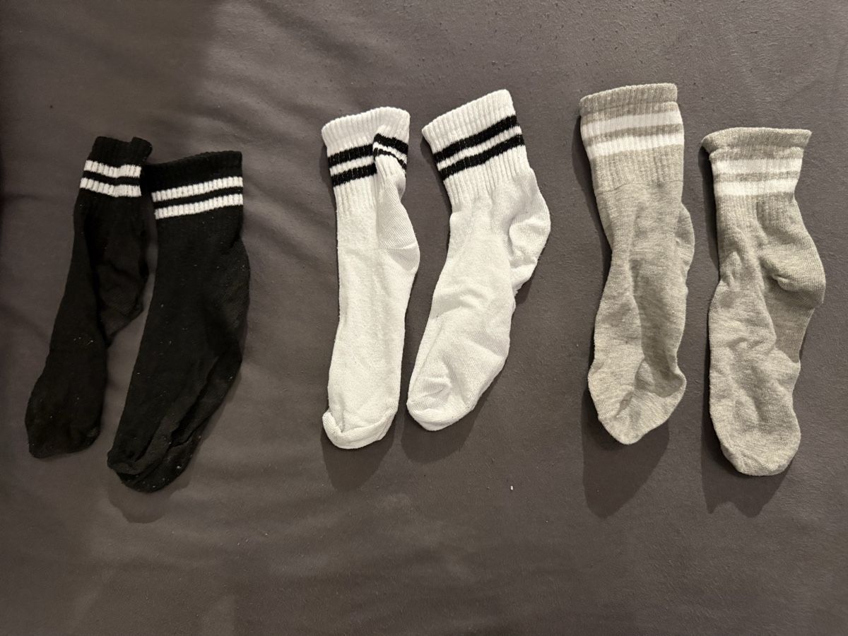 Chaussettes: Lot de 3 paires socquettes – D'occasion à Reconvilier par Bern1353