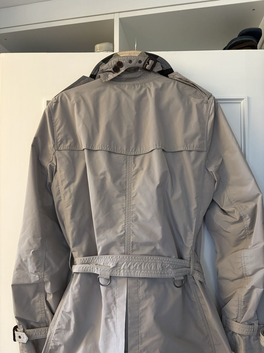 Burberry Mäntel: Trenchcoat Burberry – Gebraucht aus Bern von nin_y967 2