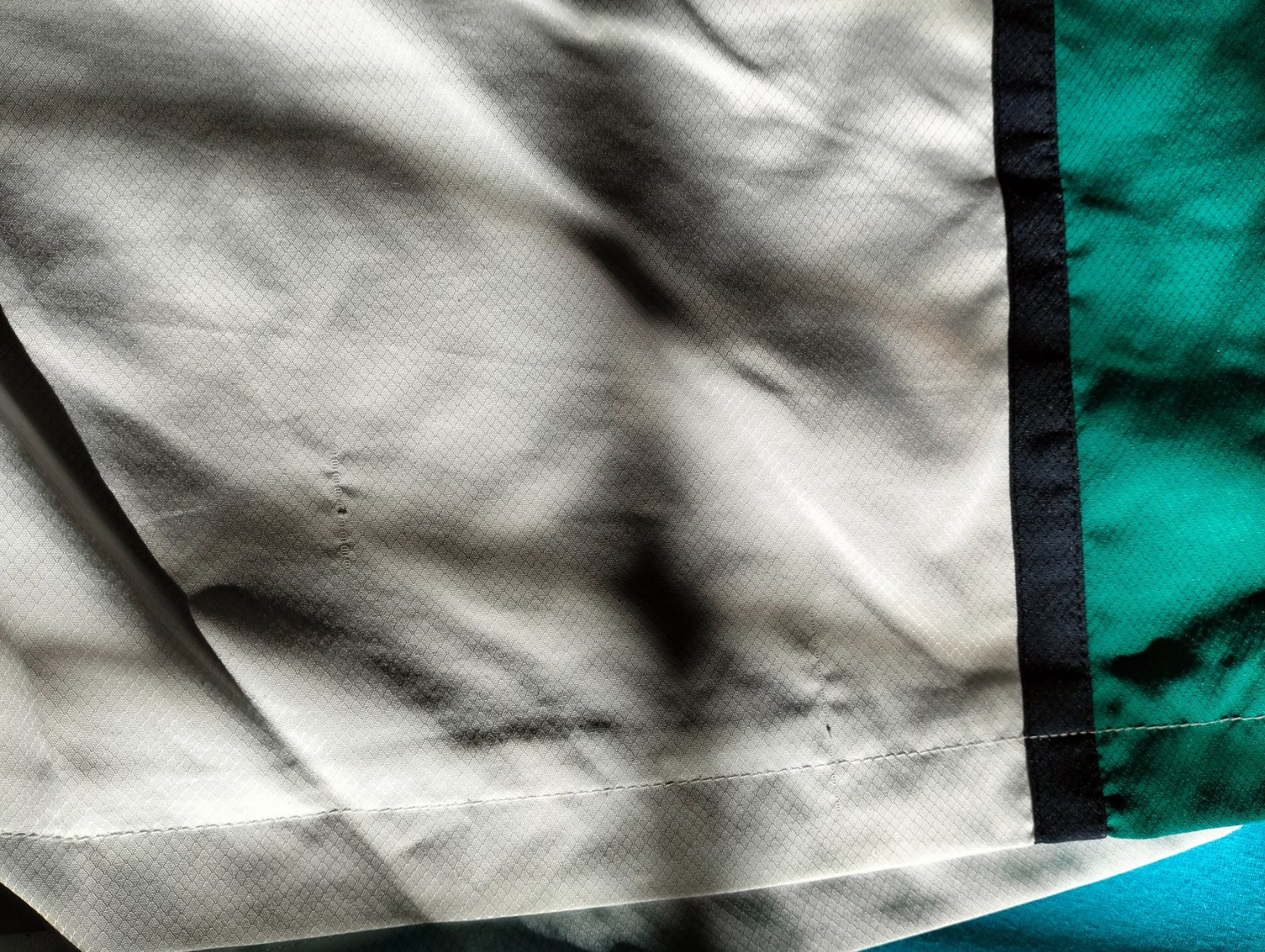 Lacoste Pantaloni: Lacoste Shorts – Usato da Uster venduto da KarlZH 3