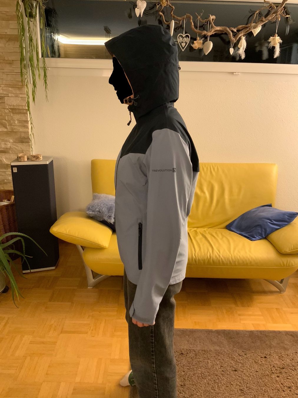 Trevolution Giacche: Trevolution Regenjacke Damen Grösse 36 – Usato da Lyss venduto da Trust4 3