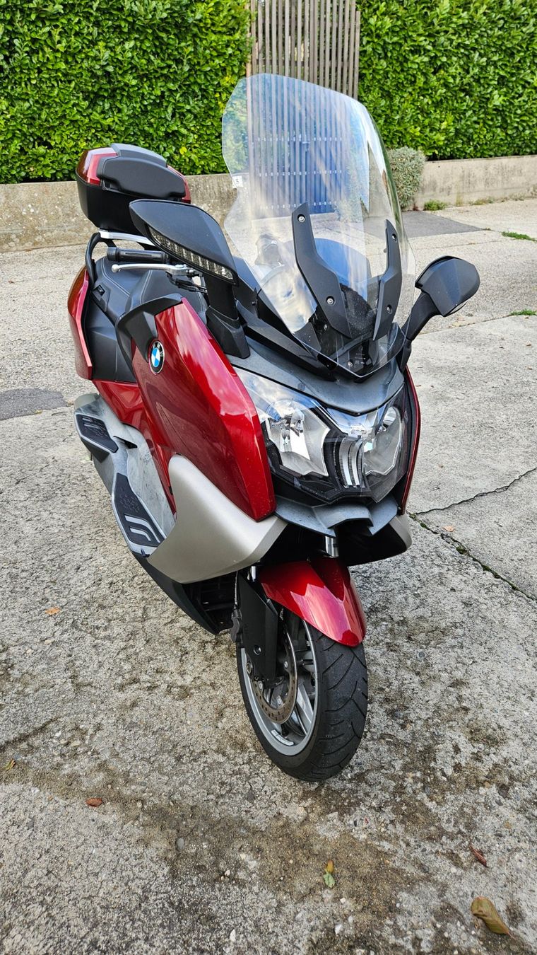 BMW Scooter: BMW C650 GT – Usato da St-Blaise venduto da Tsvcb